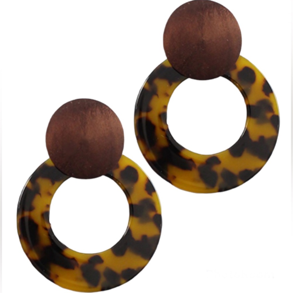Earrings- GREAT GIFT Tortoise Shell Acrylic and Wood Circles Post 3” long NEW
